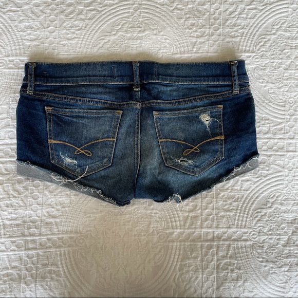 Cut off Jean Shorts Distressed Pockets - Picture 2 of 3